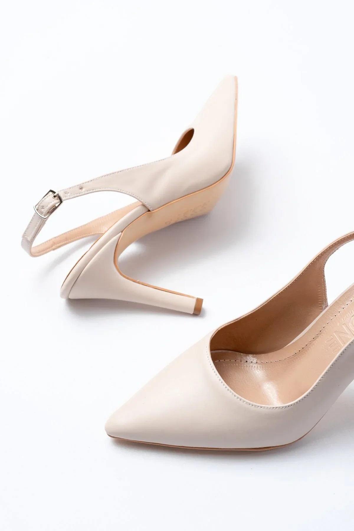 st-1153Escarpins femme vernies à talon 9 cm avec arrière ouvert - Justyol