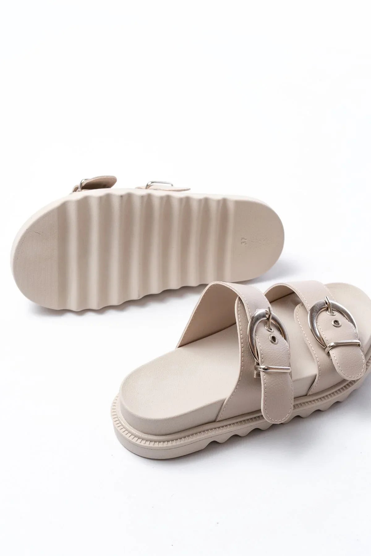 dm-6010Mules femme avec boucles décoratives et semelle confortable - Justyol