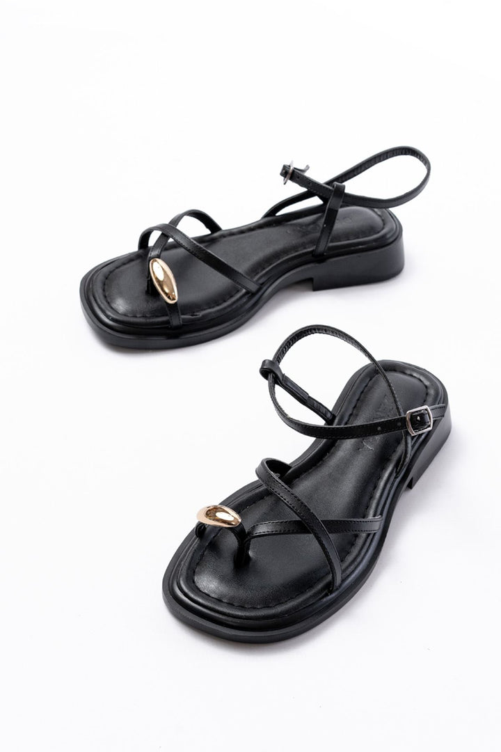 s-101 Sandales femme entre-doigts avec détails en pierres