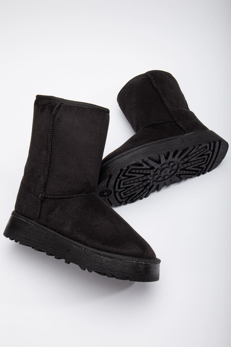 Bottes Fourrées Femme à Semelle Épaisse – Confort Hivernal et Style Tendance
