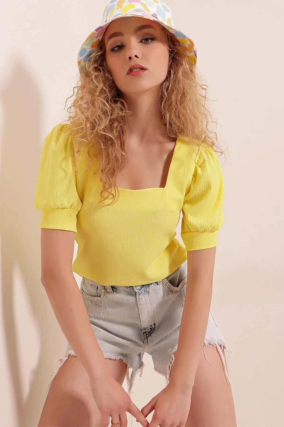 Blouse tricotée à col carré 0409 - Justyol
