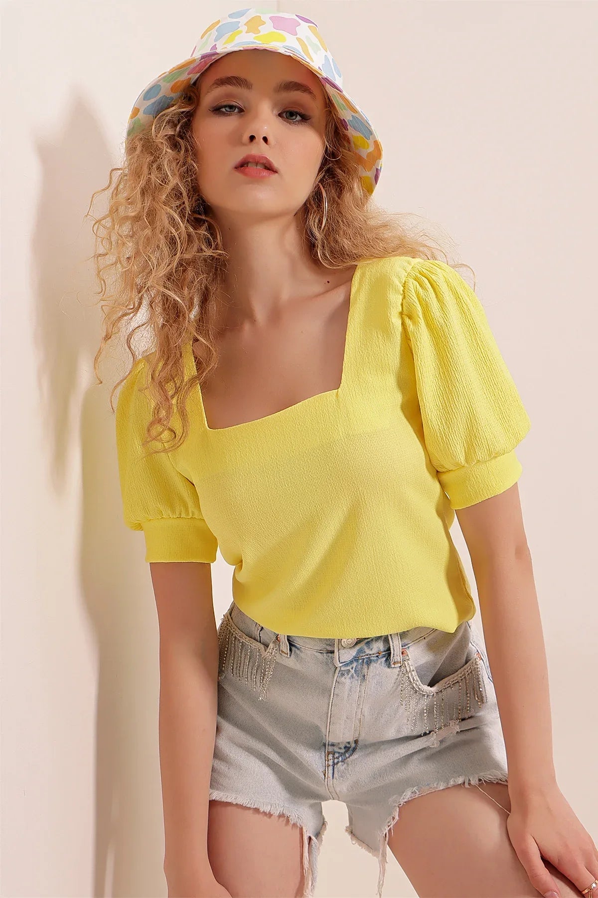 Blouse tricotée à col carré 0409 - Justyol
