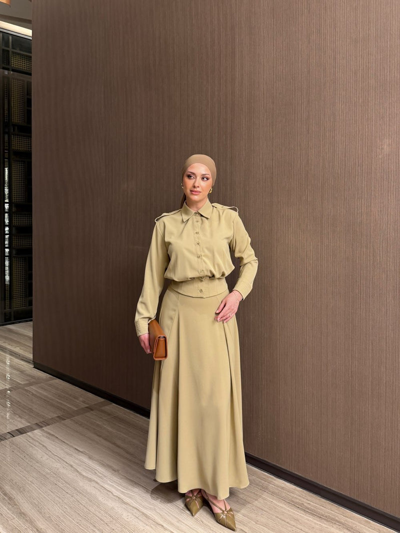 Ensemble femme blouse et jupe fluide – Élégance moderne