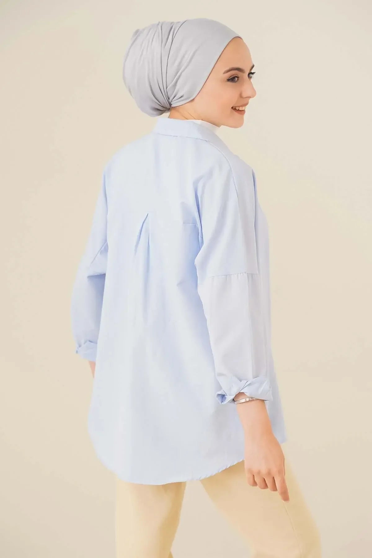 103901 Chemise oversize basique modeste pour femme - Justyol