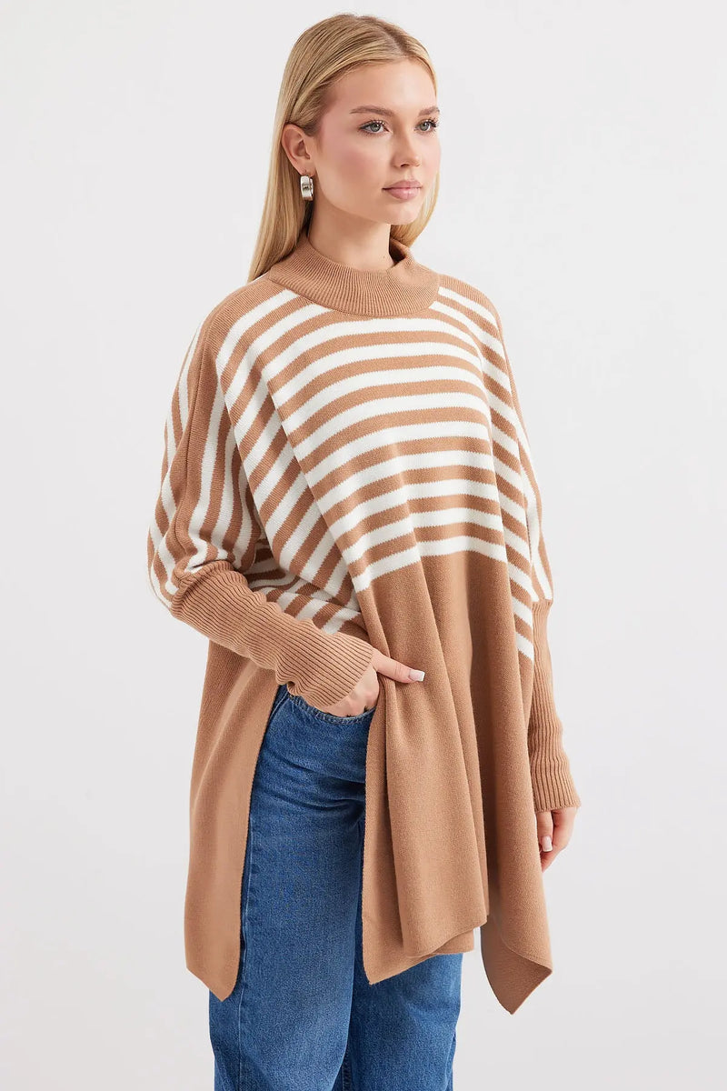 Pull Poncho Oversize Fendu Femme