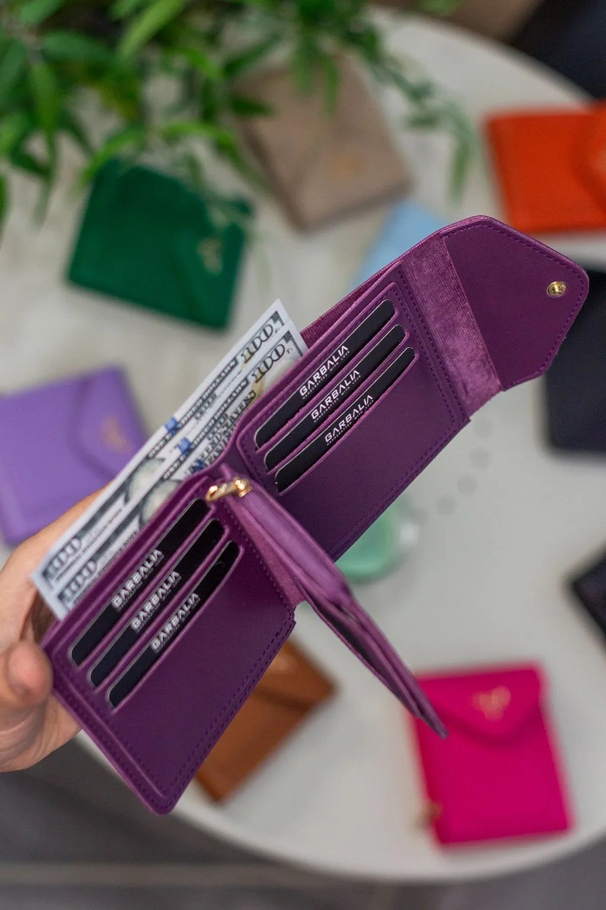 Portefeuille femme vegan zippé avec porte-monnaie et multi-compartiments – Peru - Justyol