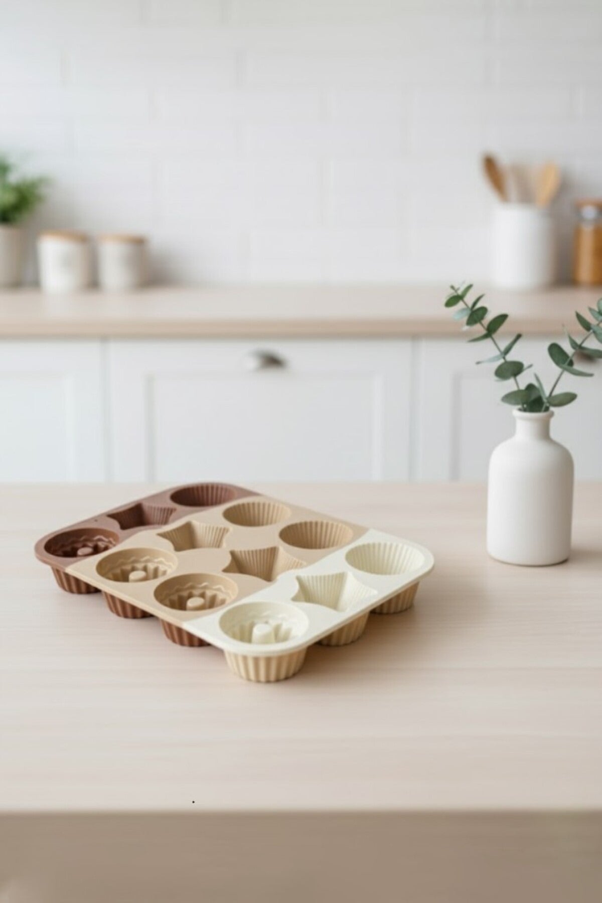 Moule à Cupcakes en Silicone 12 Cavités – Set de Moules pour Gâteaux et Biscuits, Usage Polyvalent