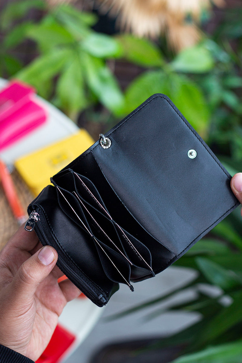 Portefeuille Femme Élégant en Cuir – Multicolore et Pratique