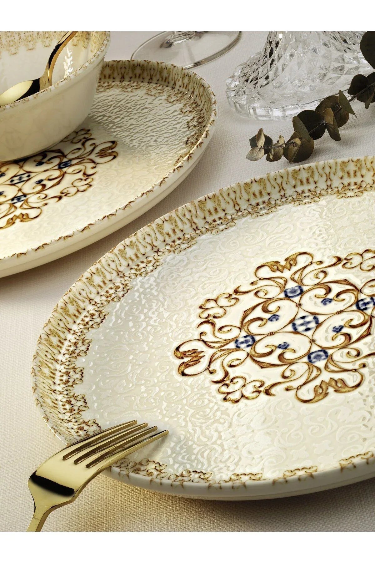 Service de table en porcelaine New Bone « Valse Florale » 18 pièces pour 6 personnes – Assiettes et bols à soupe - Justyol