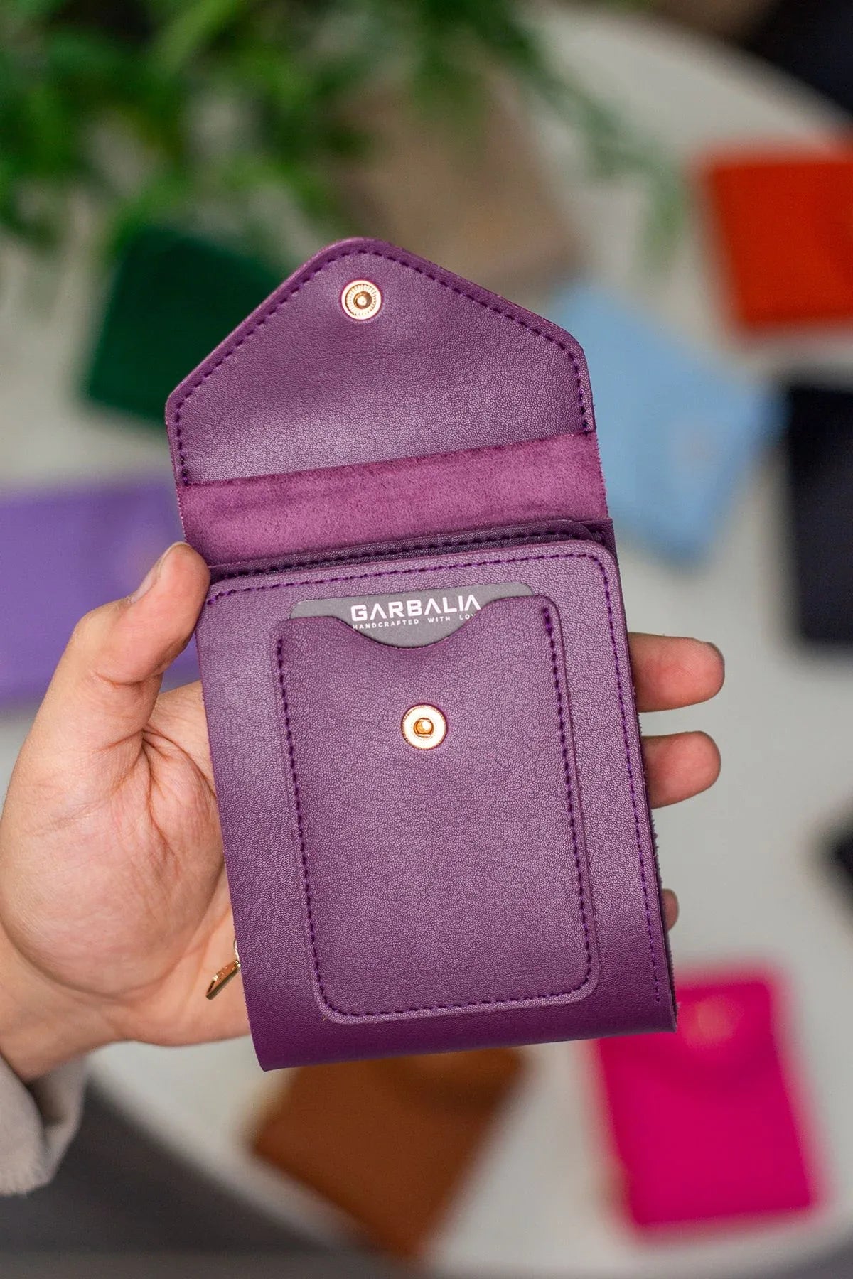 Portefeuille femme vegan zippé avec porte-monnaie et multi-compartiments – Peru - Justyol