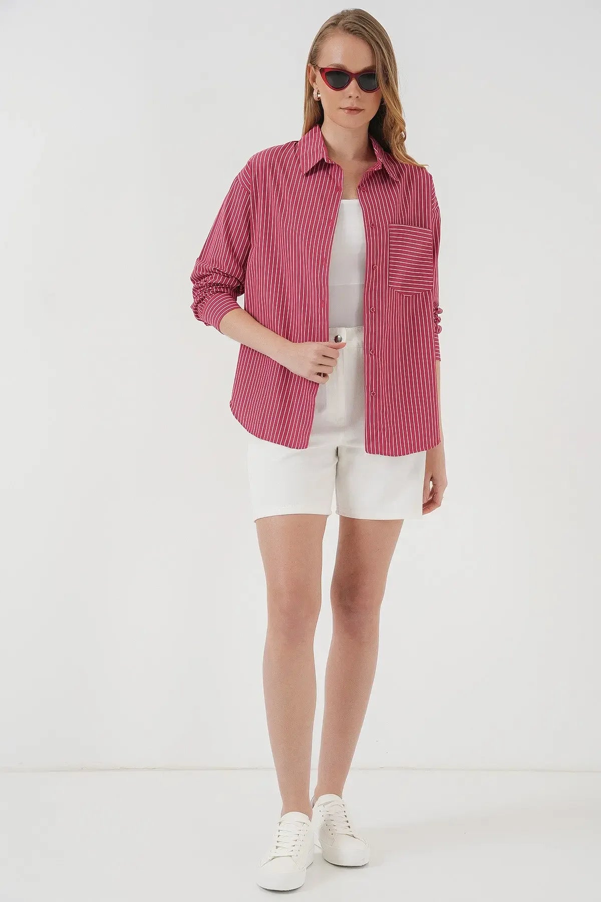 20205 Chemise oversize rayée avec poche - Justyol