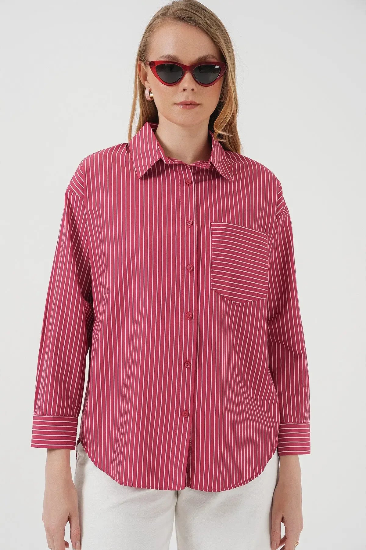 20205 Chemise oversize rayée avec poche - Justyol