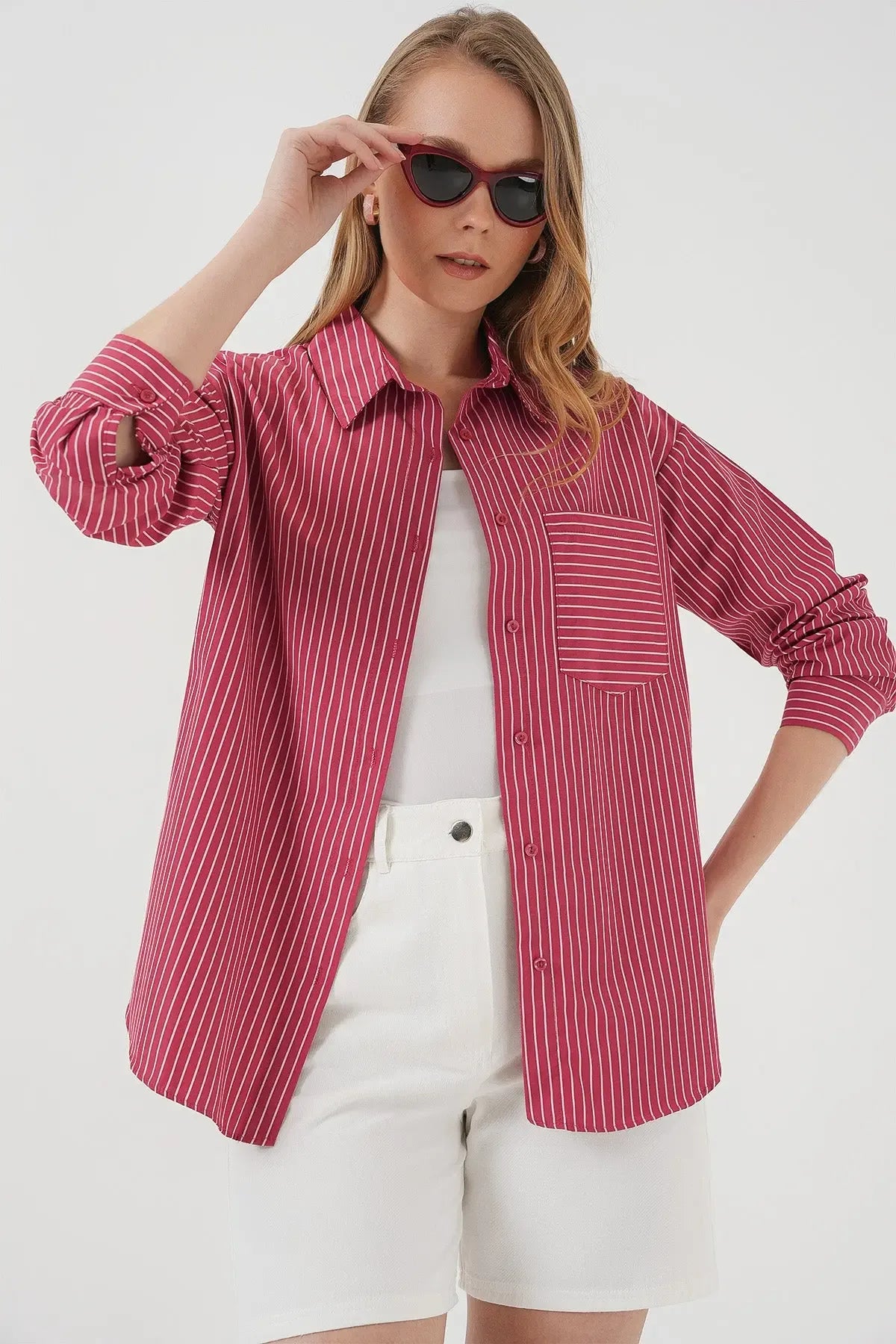 20205 Chemise oversize rayée avec poche - Justyol