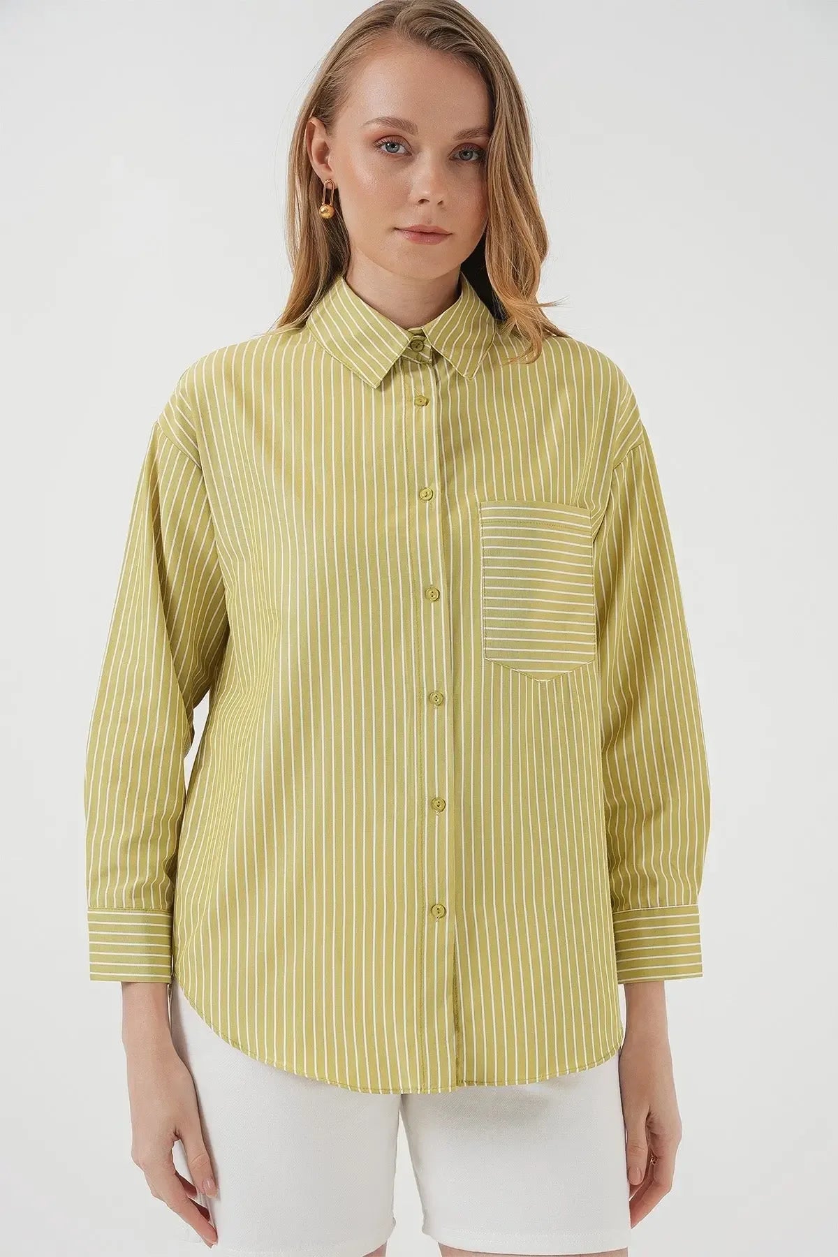20205 Chemise oversize rayée avec poche - Justyol
