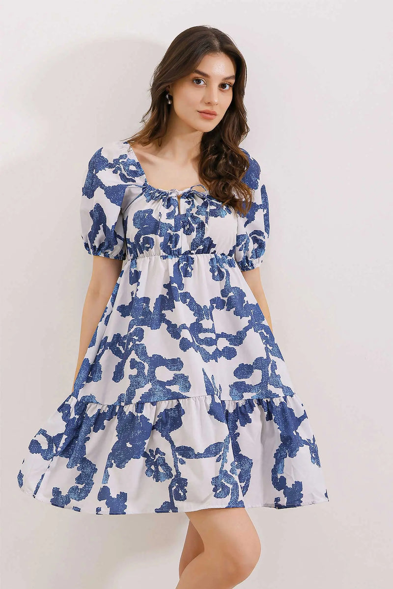 Robe Courte Évasée en Popeline – Coupe Klos Élégante