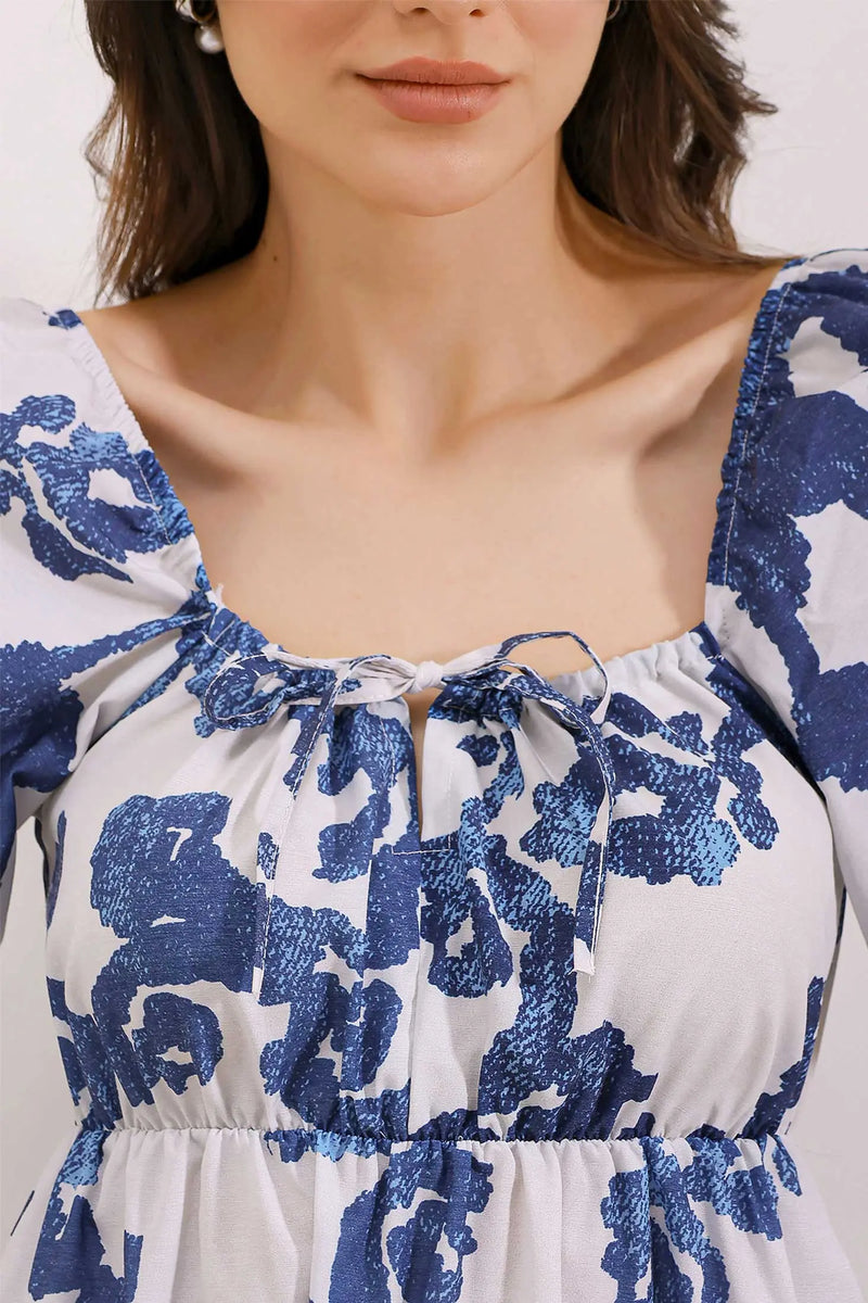 Robe Courte Évasée en Popeline – Coupe Klos Élégante
