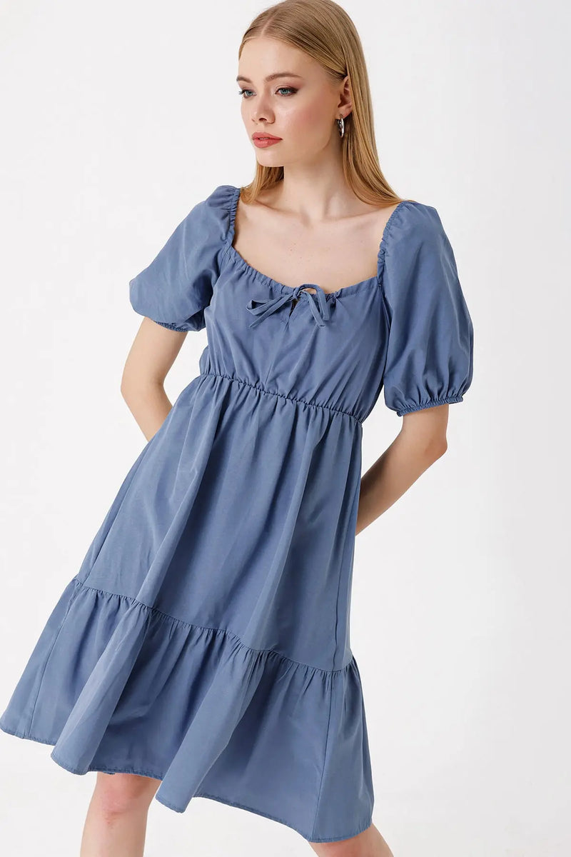 Robe Courte Évasée en Popeline – Coupe Klos Élégante