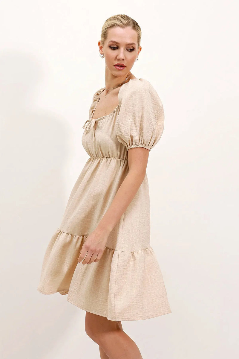Robe Courte Évasée en Popeline – Coupe Klos Élégante