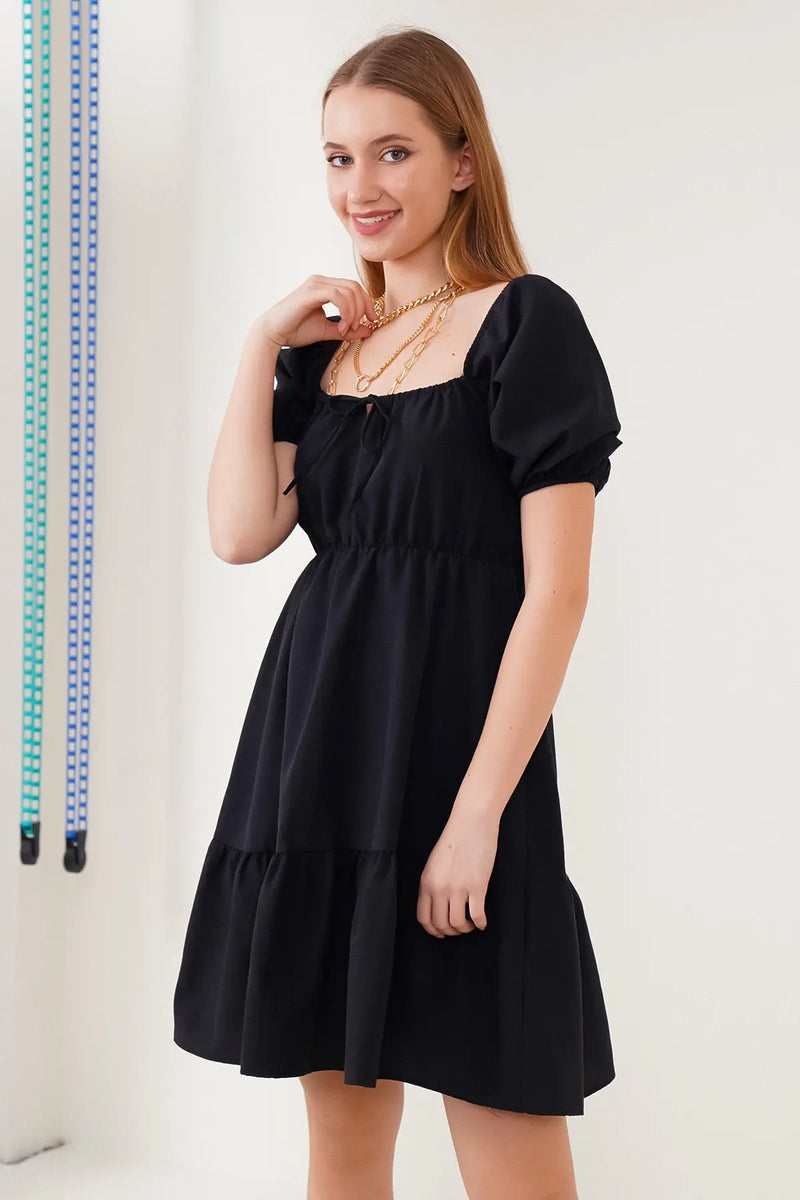 Robe Courte Évasée en Popeline – Coupe Klos Élégante