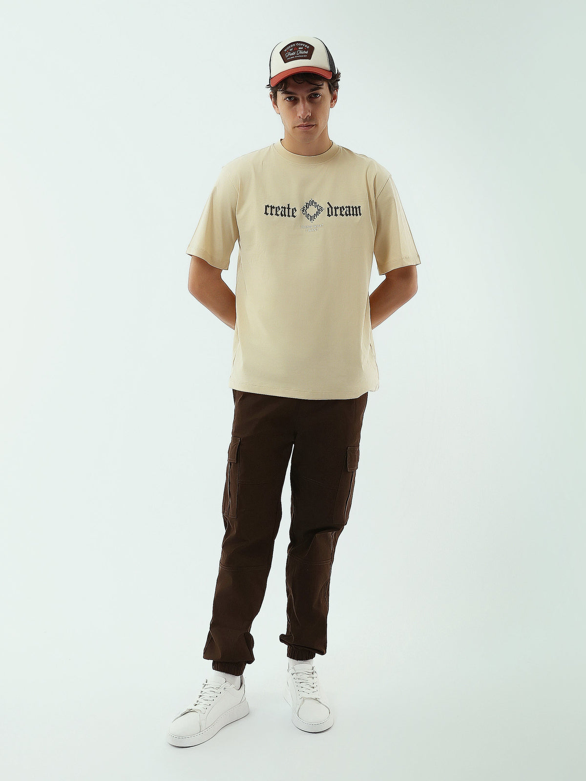 T-shirt Homme avec Logo "YOUNG PROGRESS" – Design Moderne et Confortable - TSH25SPRO20236TM1