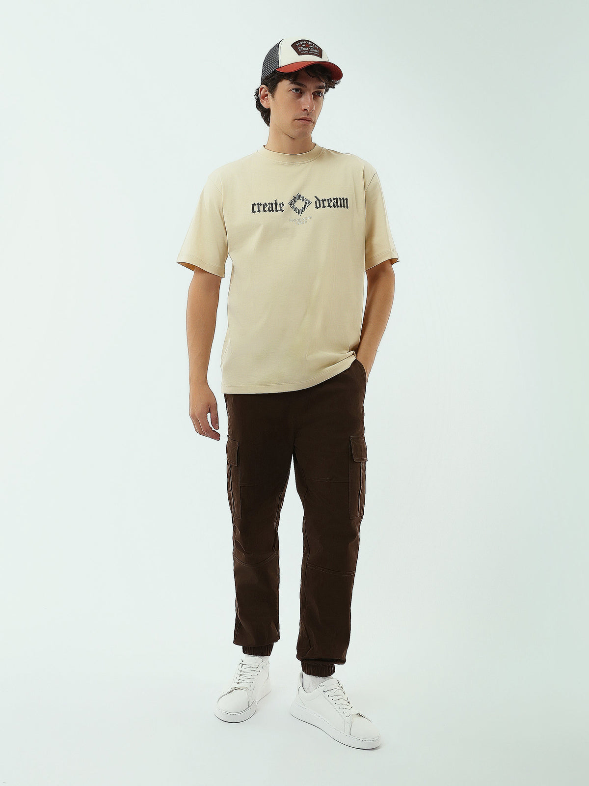 T-shirt Homme avec Logo "YOUNG PROGRESS" – Design Moderne et Confortable - TSH25SPRO20236TM1