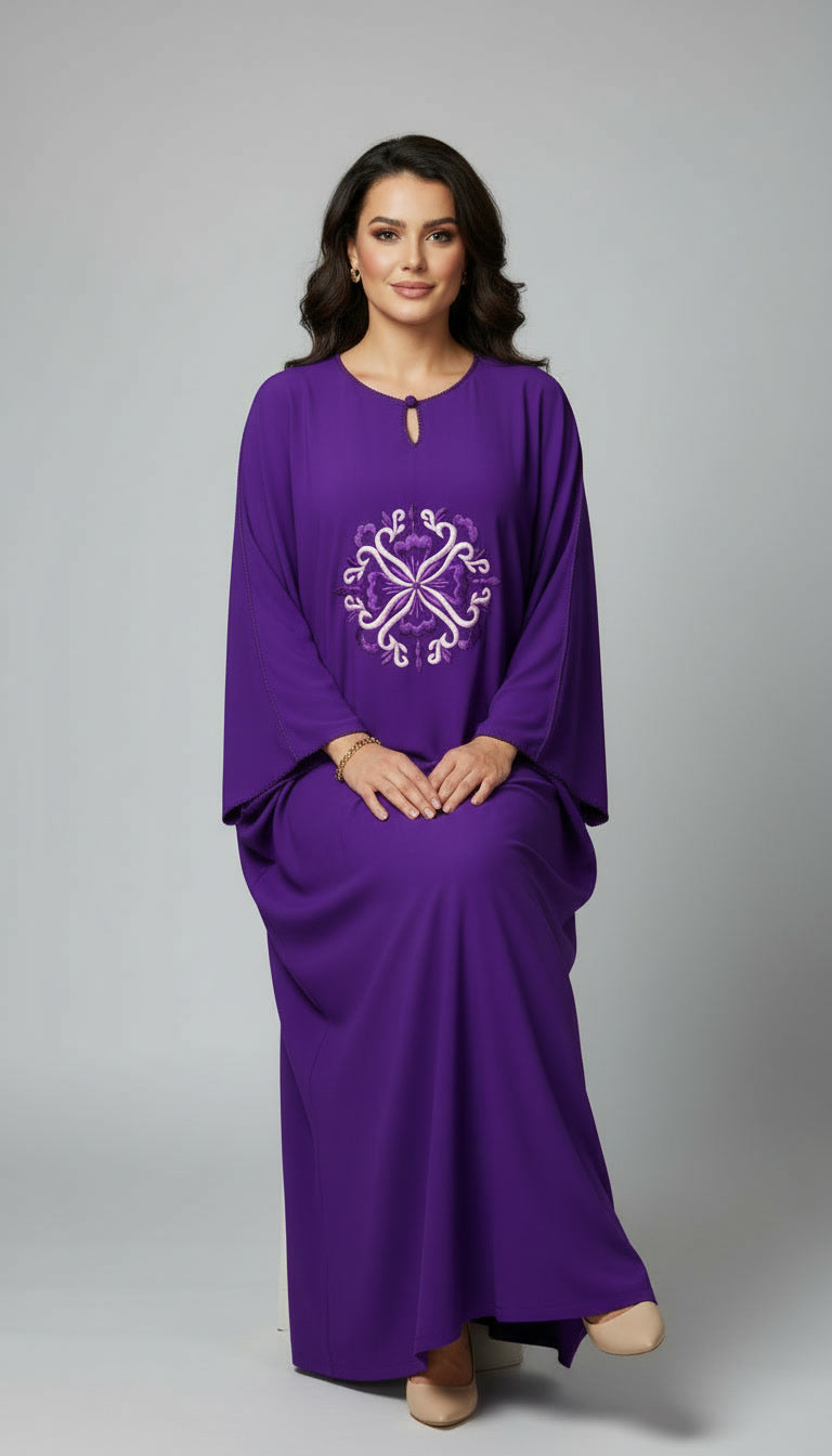 Caftan brodé signature en khayt – Élégance qui marque