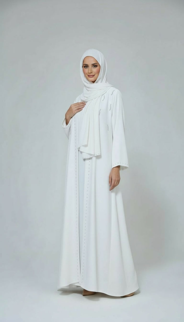 Abaya perlée signature – Élégance qui illumine