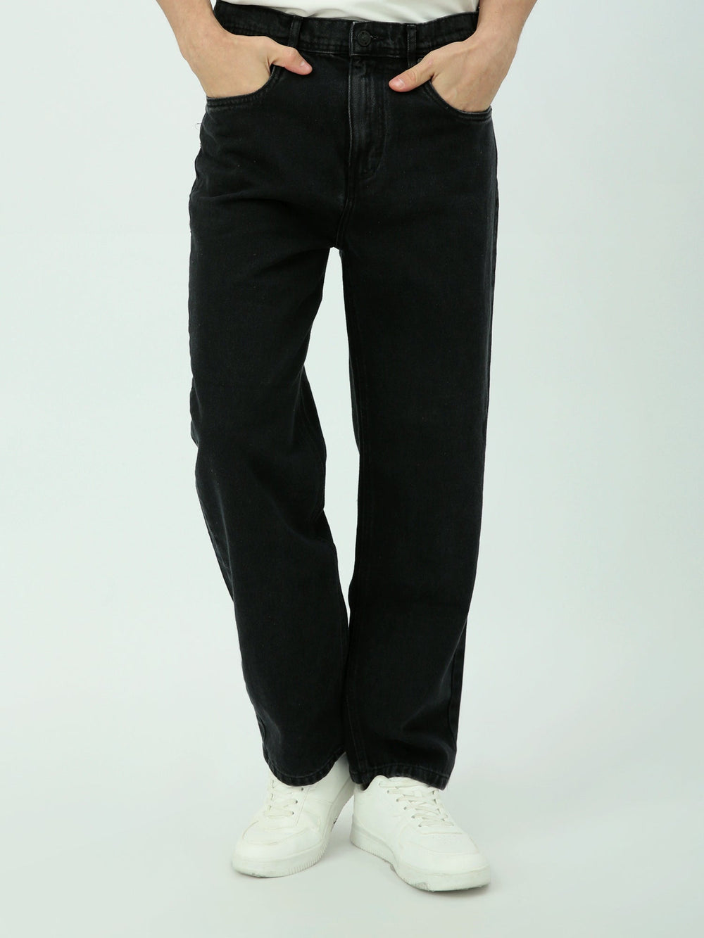 Jean homme au design moderne et à la coupe confortable – JNS24GMBW22140TM1