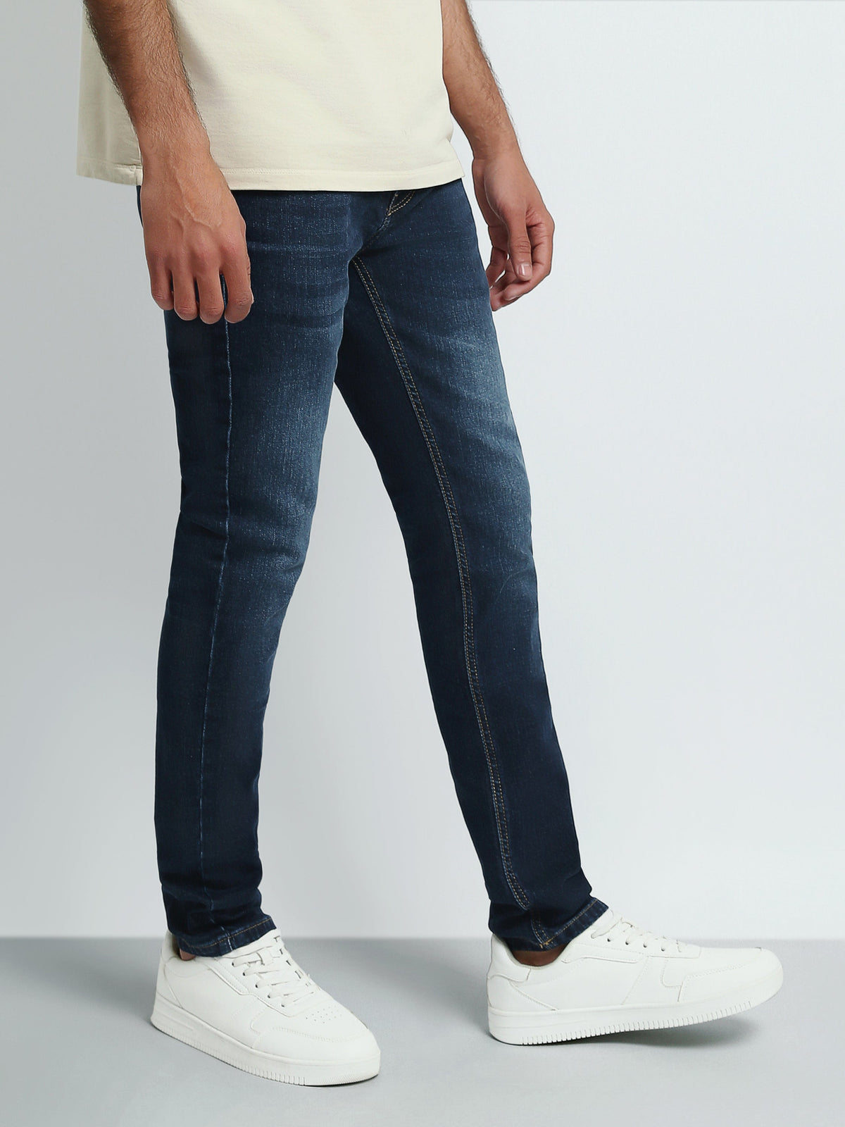 جينز Slim Fit رجالي بتأثير باهت وقصة ضيقة – كاجوال عصري - JNS24GPBW22138TM1