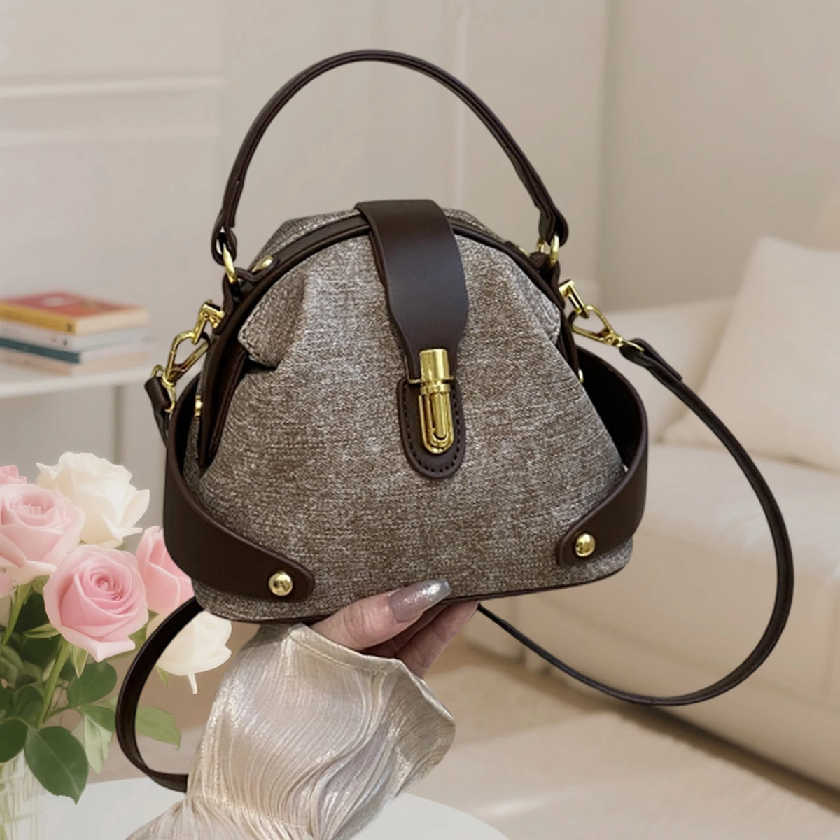 Sac bandoulière femme compact pour le quotidien