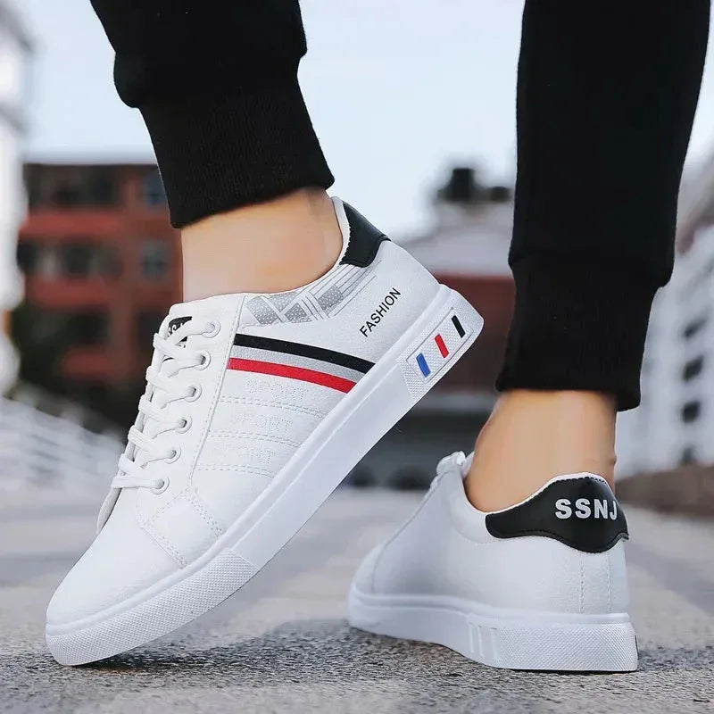 Sneakers Homme Blanc avec Design Moderne et Casual – Élégance et Confort