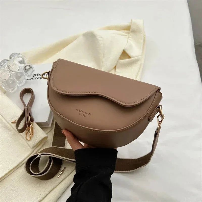 Sac à Main Femme Petit Sac Armpit en Cuir PU – Sac Bandoulière Chaîne Tendance pour l'Été