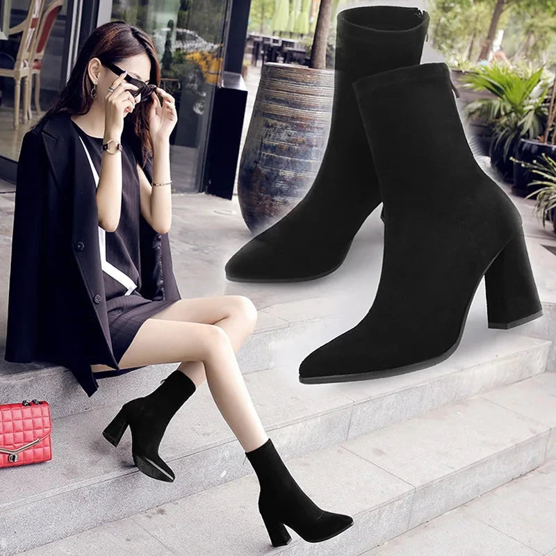 Bottes Chelsea Femme à Talon Haut – Bottines Suède avec Pointe Pointue, Talon Carré et Fermeture Éclair pour l’Automne/Hiver