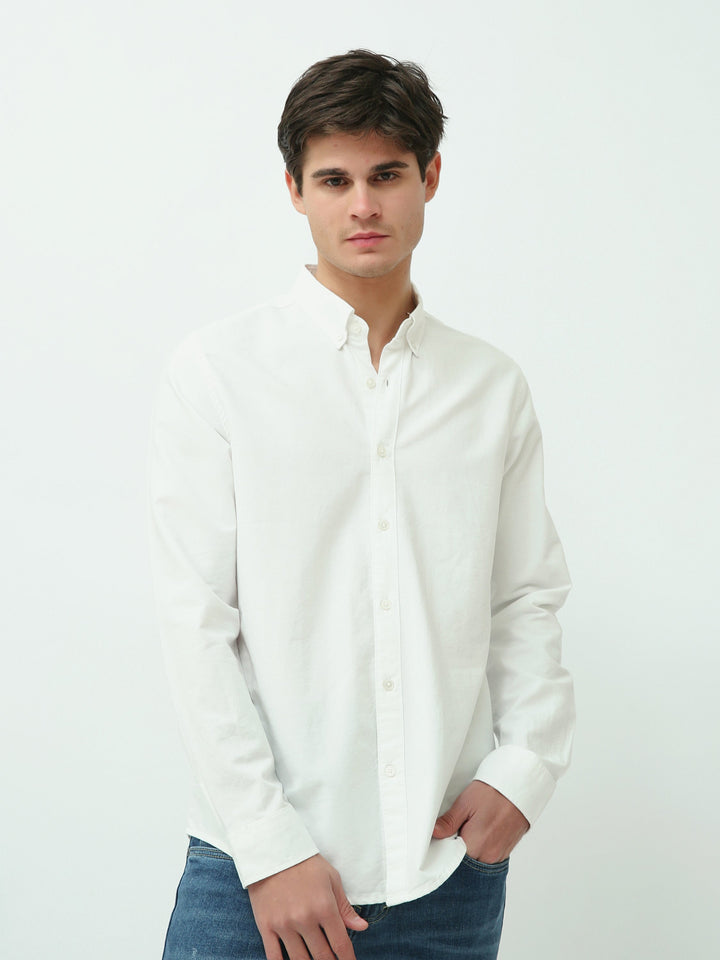 قميص رجالي بأكمام طويلة وياقة Button-Down وقصة Regular – كاجوال شيك - SHI25GEOR19000TM1