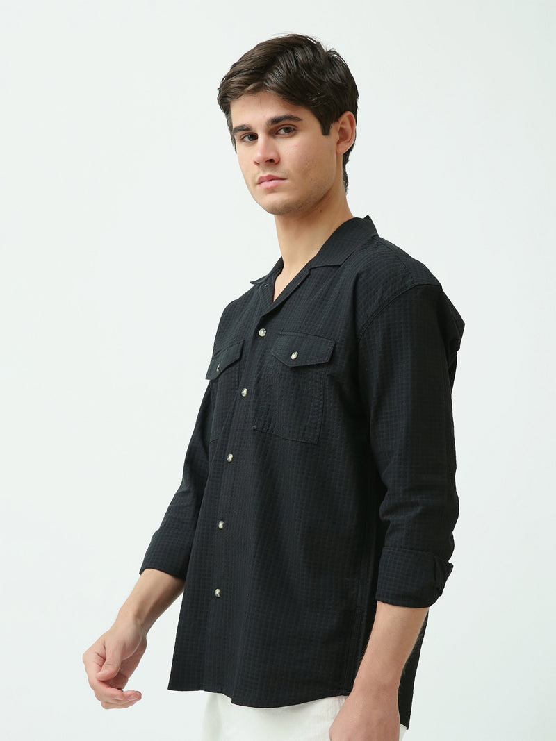 قميص رجالي منسوج بقصة Regular Fit وجيوب على الصدر – كاجوال شيك - SHI25SECR19540TM1