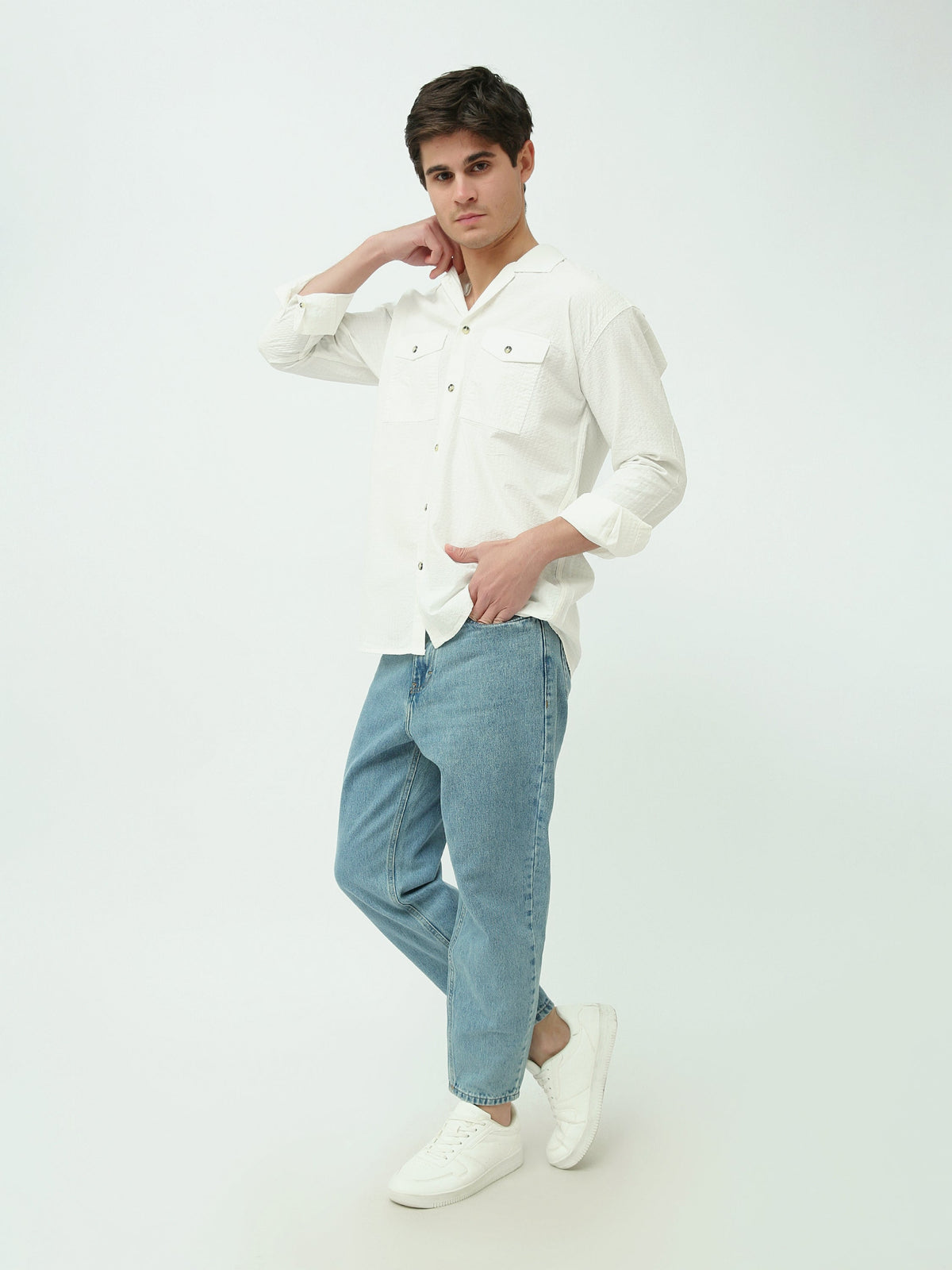 قميص رجالي منسوج بقصة Regular Fit وجيوب على الصدر – كاجوال شيك - SHI25SECR19540TM1
