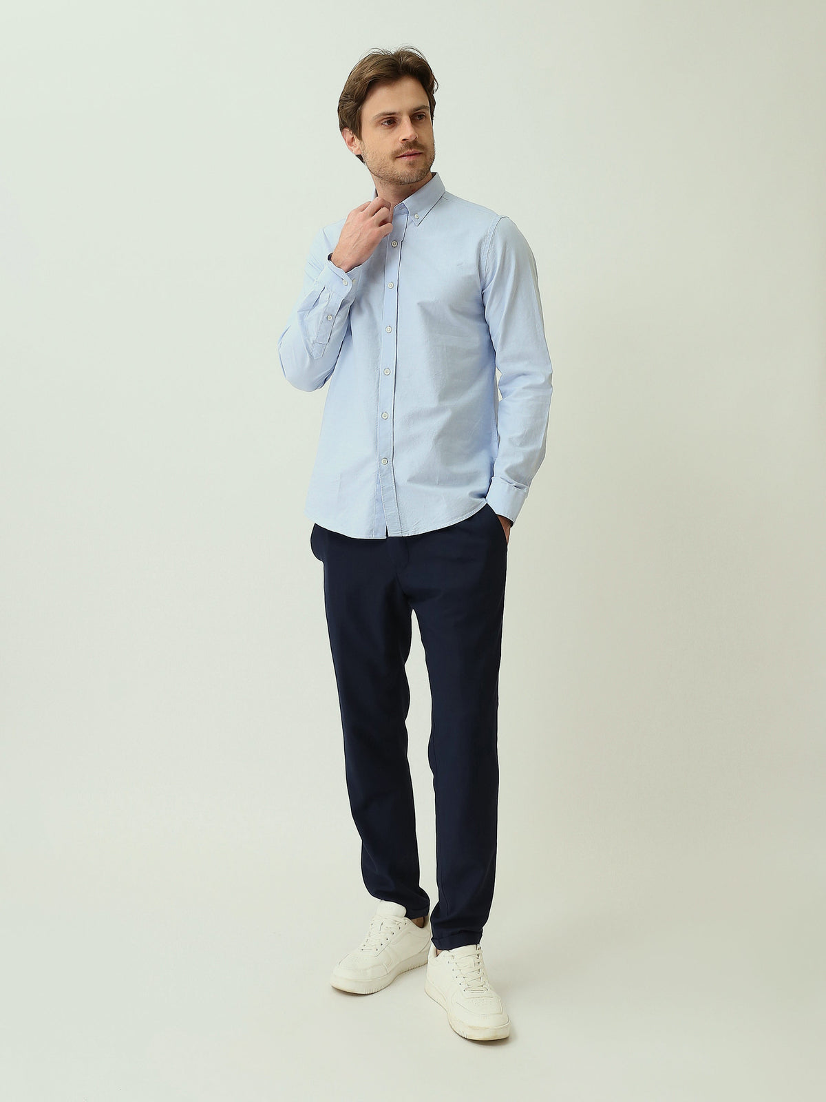 قميص رجالي سادة بأكمام طويلة وياقة Button-Down – كاجوال شيك عصري SHI25SEOR16950TM1