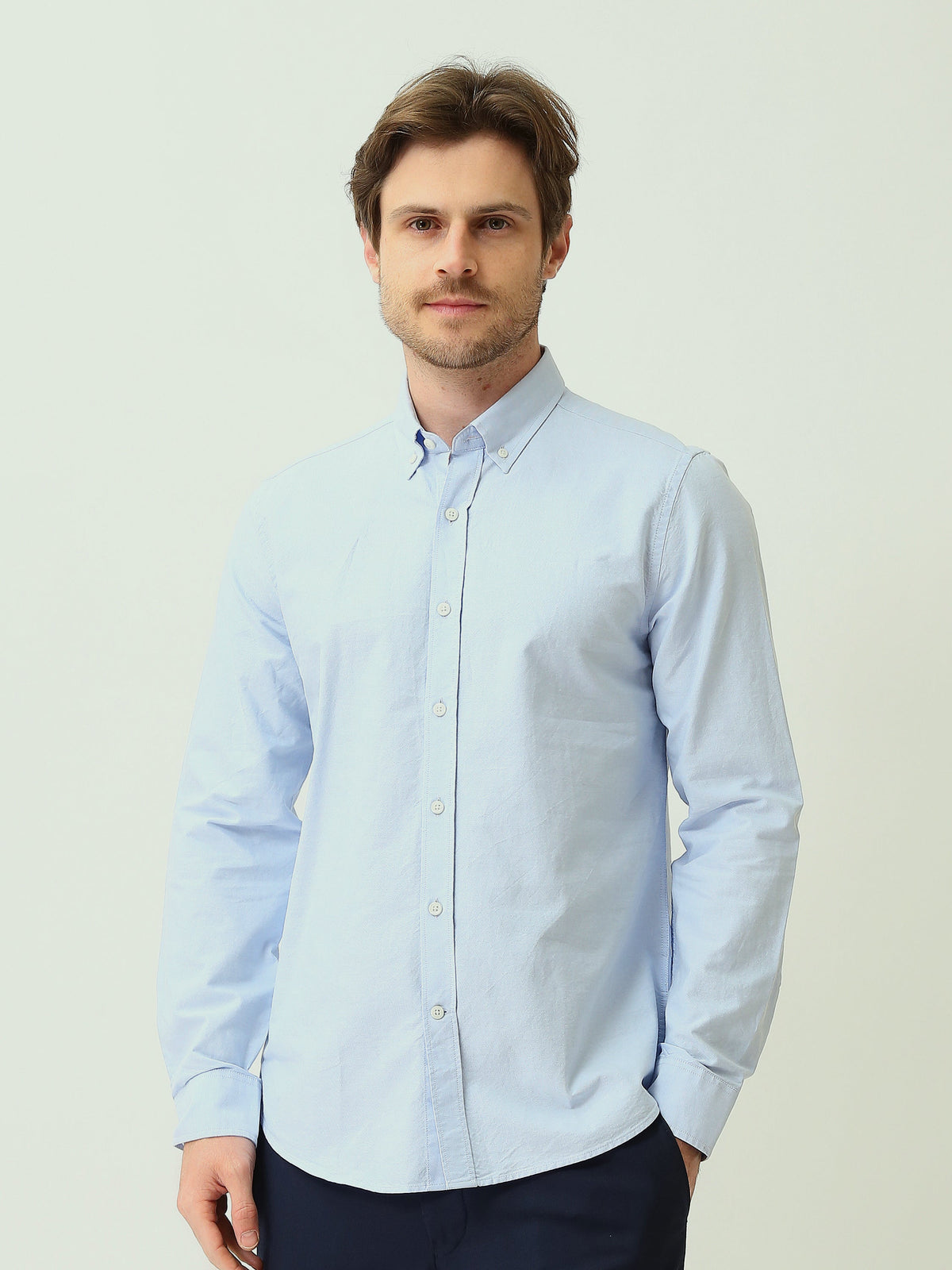 قميص رجالي سادة بأكمام طويلة وياقة Button-Down – كاجوال شيك عصري SHI25SEOR16950TM1