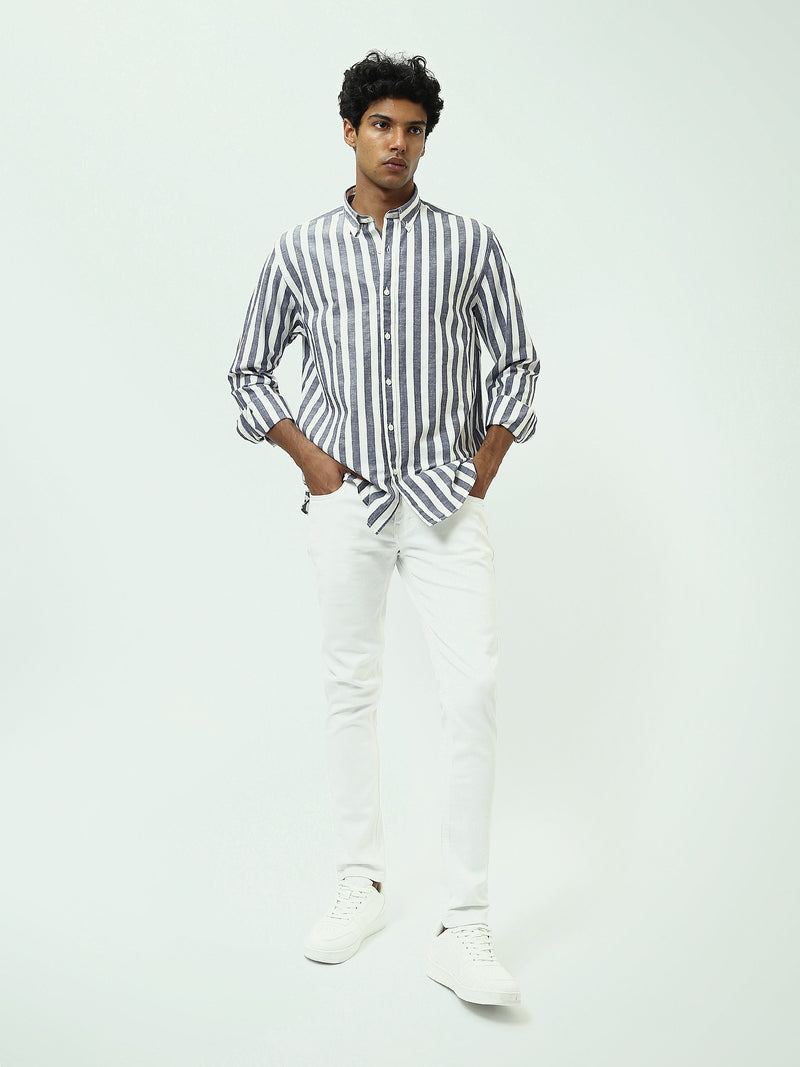 قميص رجالي بخطوط طولية وياقة Button-Down وأكمام طويلة – كاجوال شيك - SHI25SSIR17482TM1