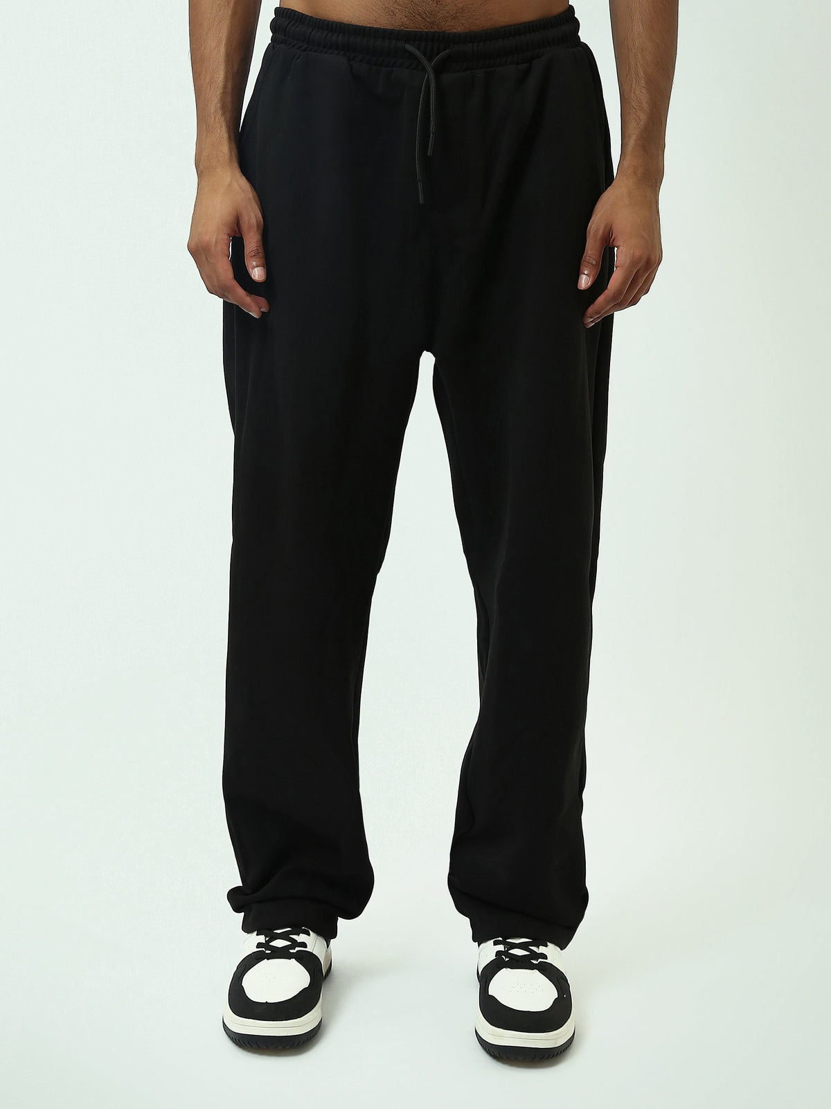 بنطال رياضي رجالي بقصة Loose Fit وخصر مطاطي - SWP25GEBW24638TM1