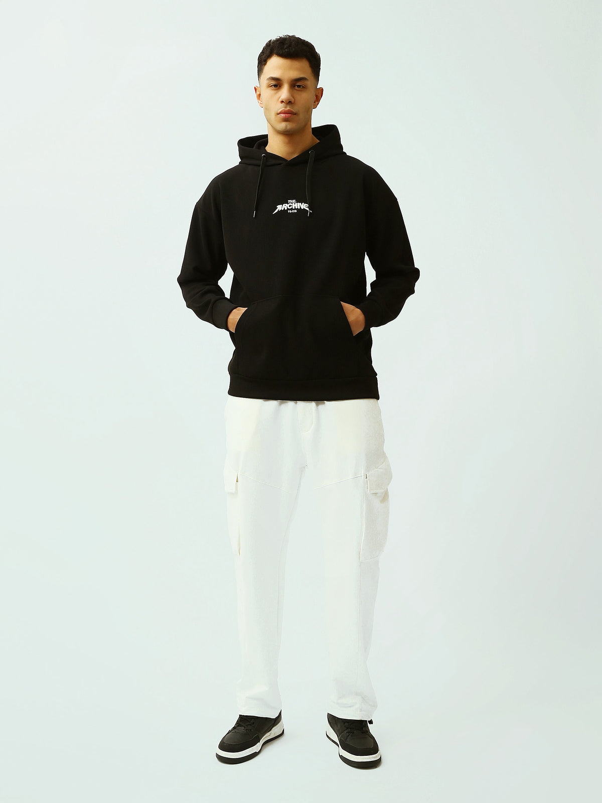 Sweat à Capuche Homme Noir Oversize avec Imprimé – Style Streetwear - SWS26WHEK26526TM1
