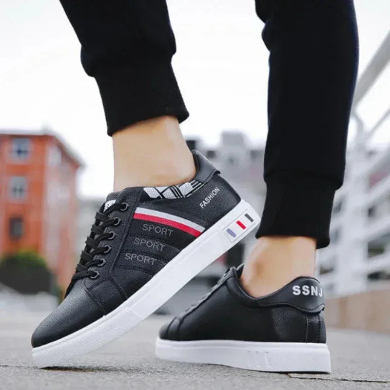Sneakers Homme Blanc avec Design Moderne et Casual – Élégance et Confort