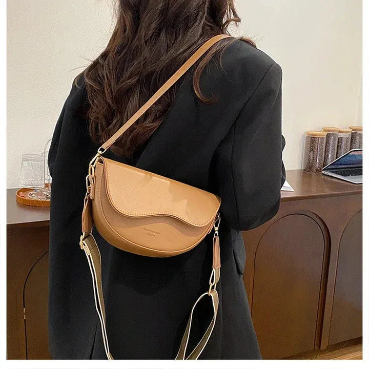 Sac à Main Femme Petit Sac Armpit en Cuir PU – Sac Bandoulière Chaîne Tendance pour l'Été