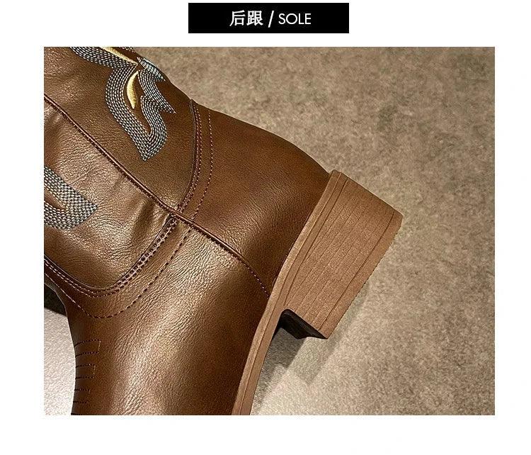 Bottes Femme Casual Modernes avec Broderie Élégante – Talon Large et Moyenne Hauteur - Justyol