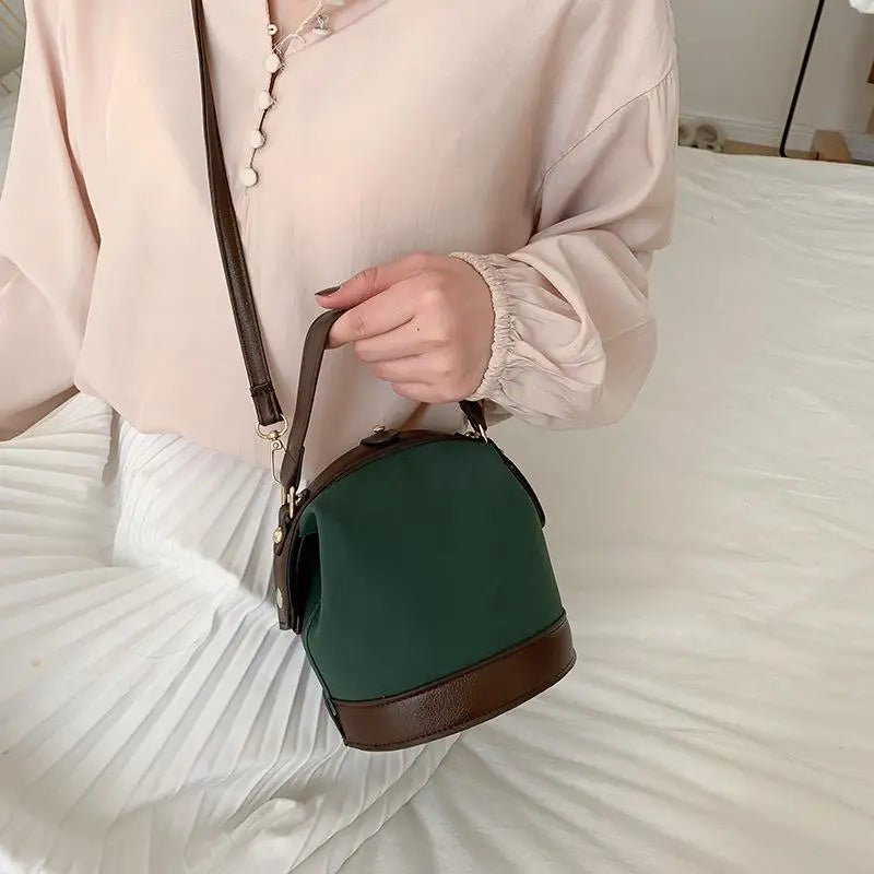 حقيبة نسائية كاجوال بنمط كوري للبنات من جلد PU 
