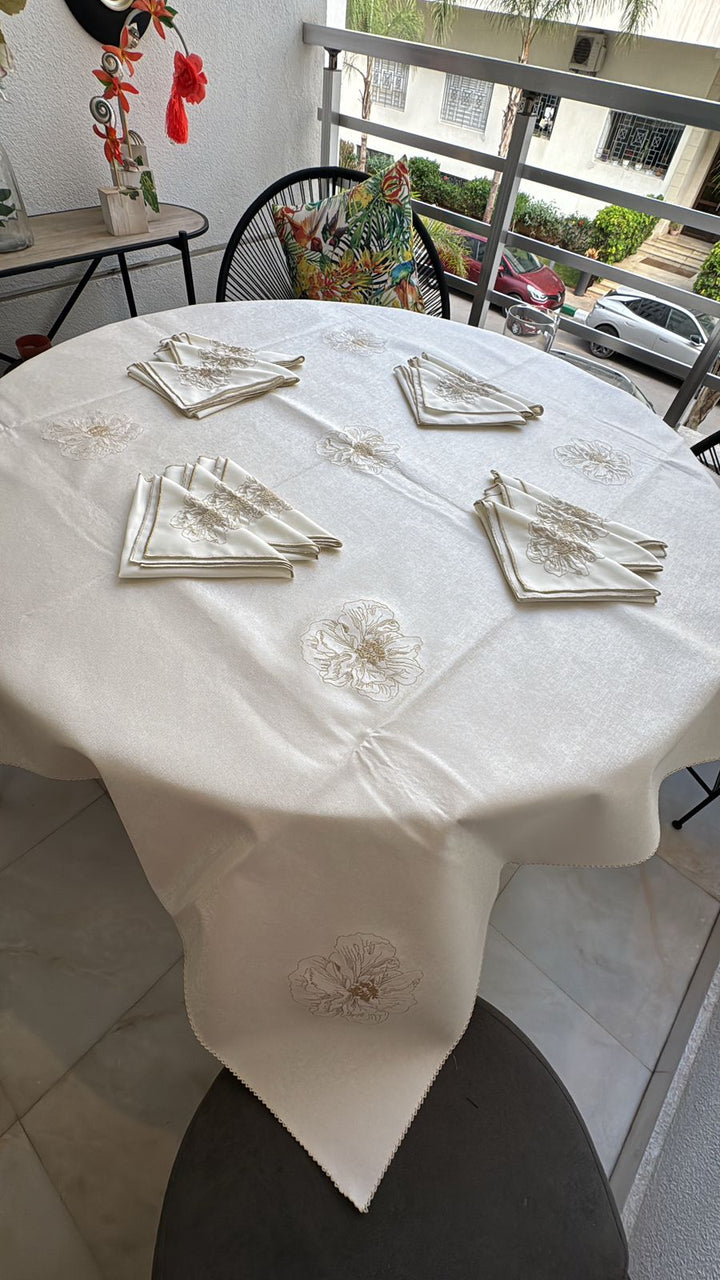 Nappe fleur + 12 serviettes