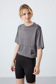 Gris foncé