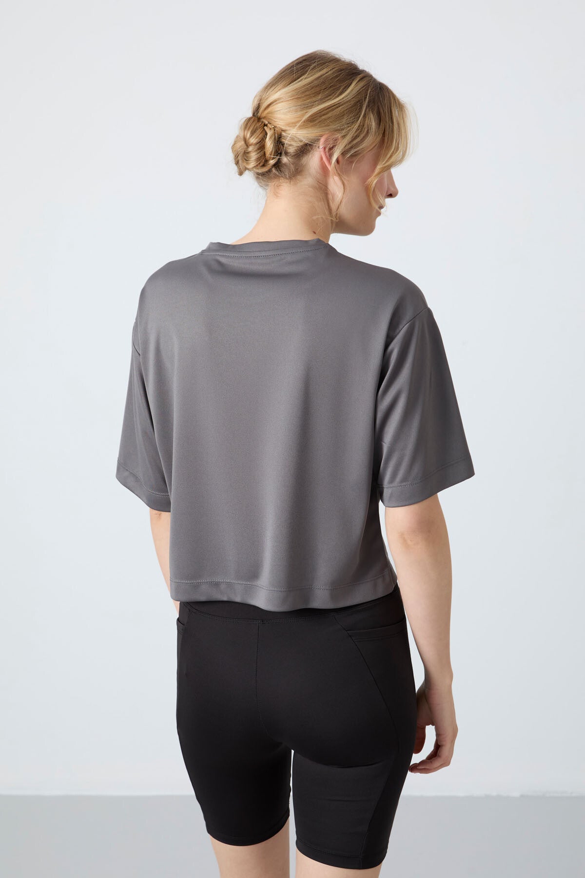 polyester nefes alan dokulu ince esnek oversize fit performans kadin t-shirt - 97284 - Justyol