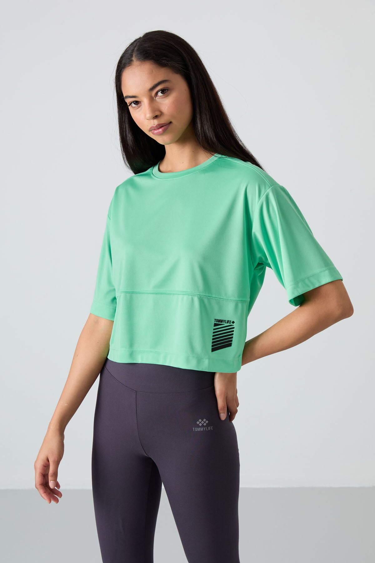 polyester nefes alan dokulu ince esnek oversize fit performans kadin t-shirt - 97284 - Justyol