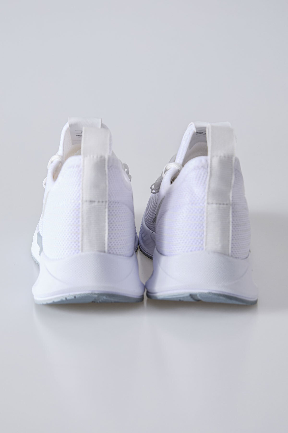 Chaussures de Sport Homme Respirantes à Semelle Épaisse